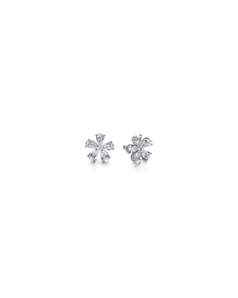 flower diamond stud earrings