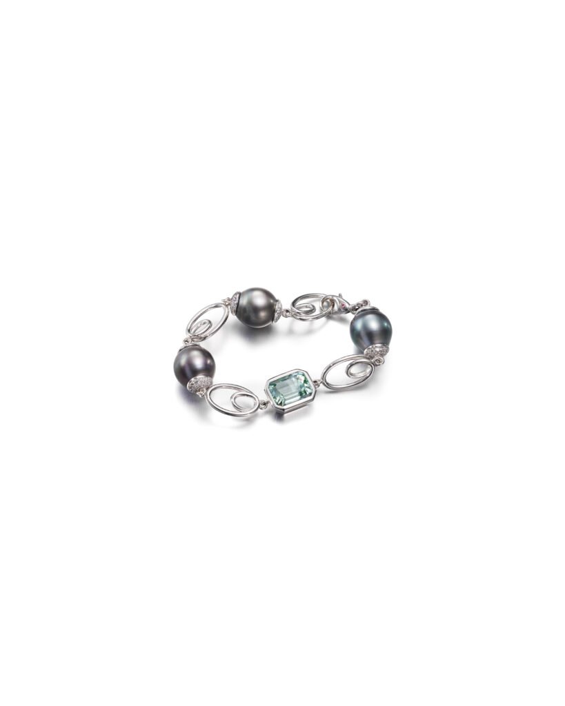 white gold chain bracelet with pearls, beryl and diamonds