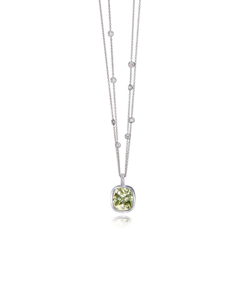 beryl pendant with diamonds in white gold