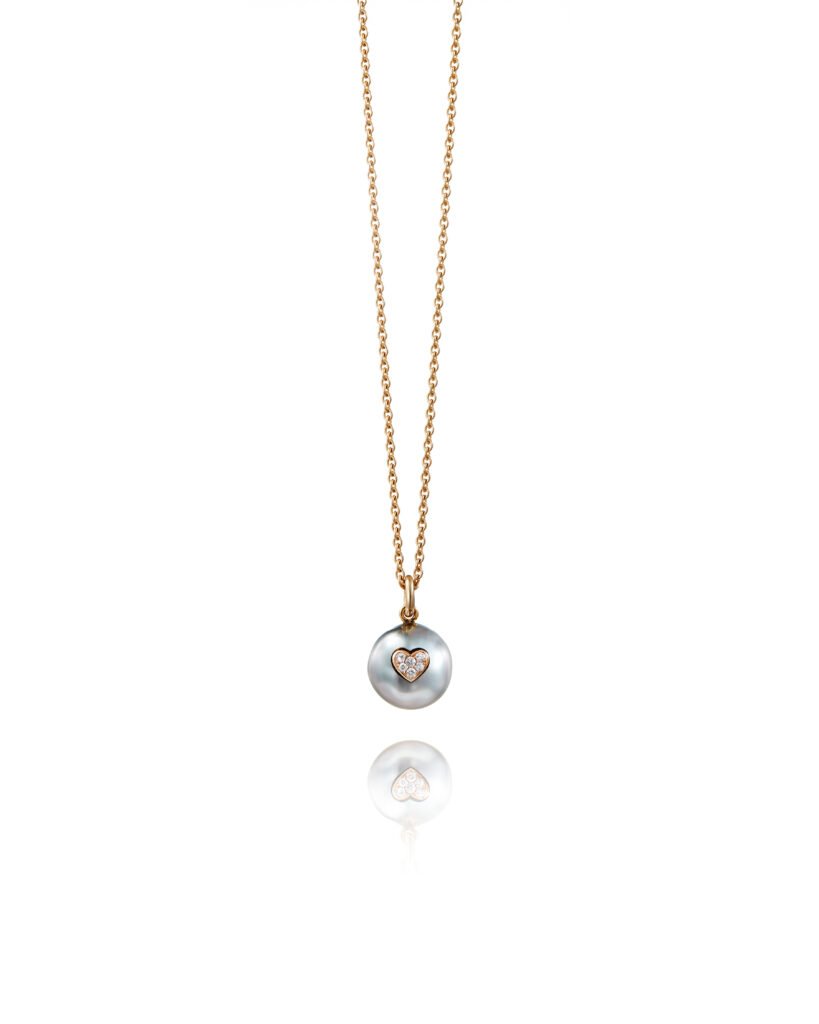 pearl necklace with diamond heart