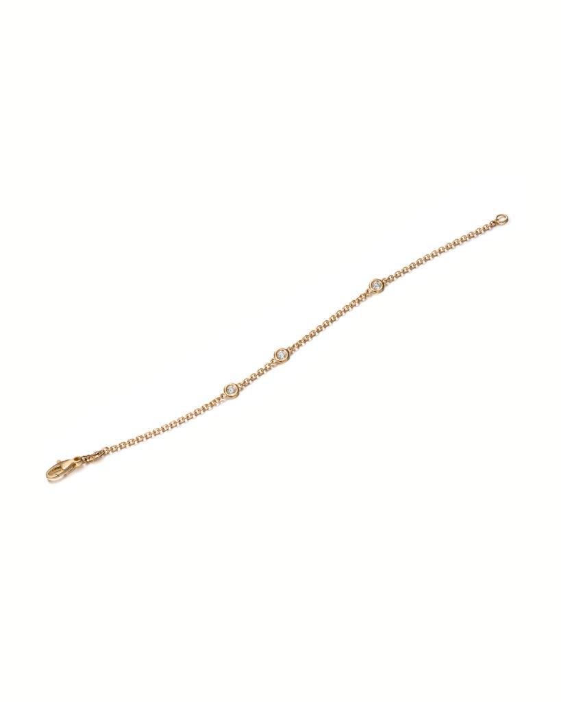 gold chain bracelet with diamonds