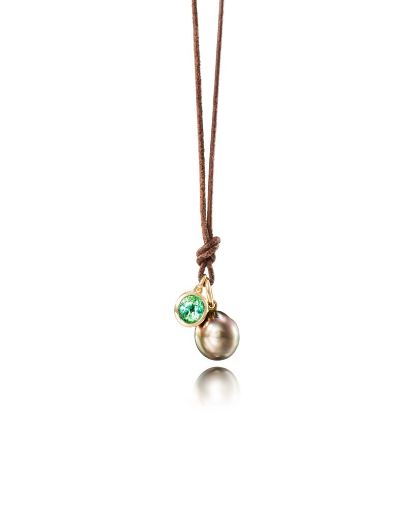 pearl pendant with leather cord