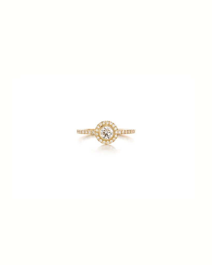 round diamond halo ring