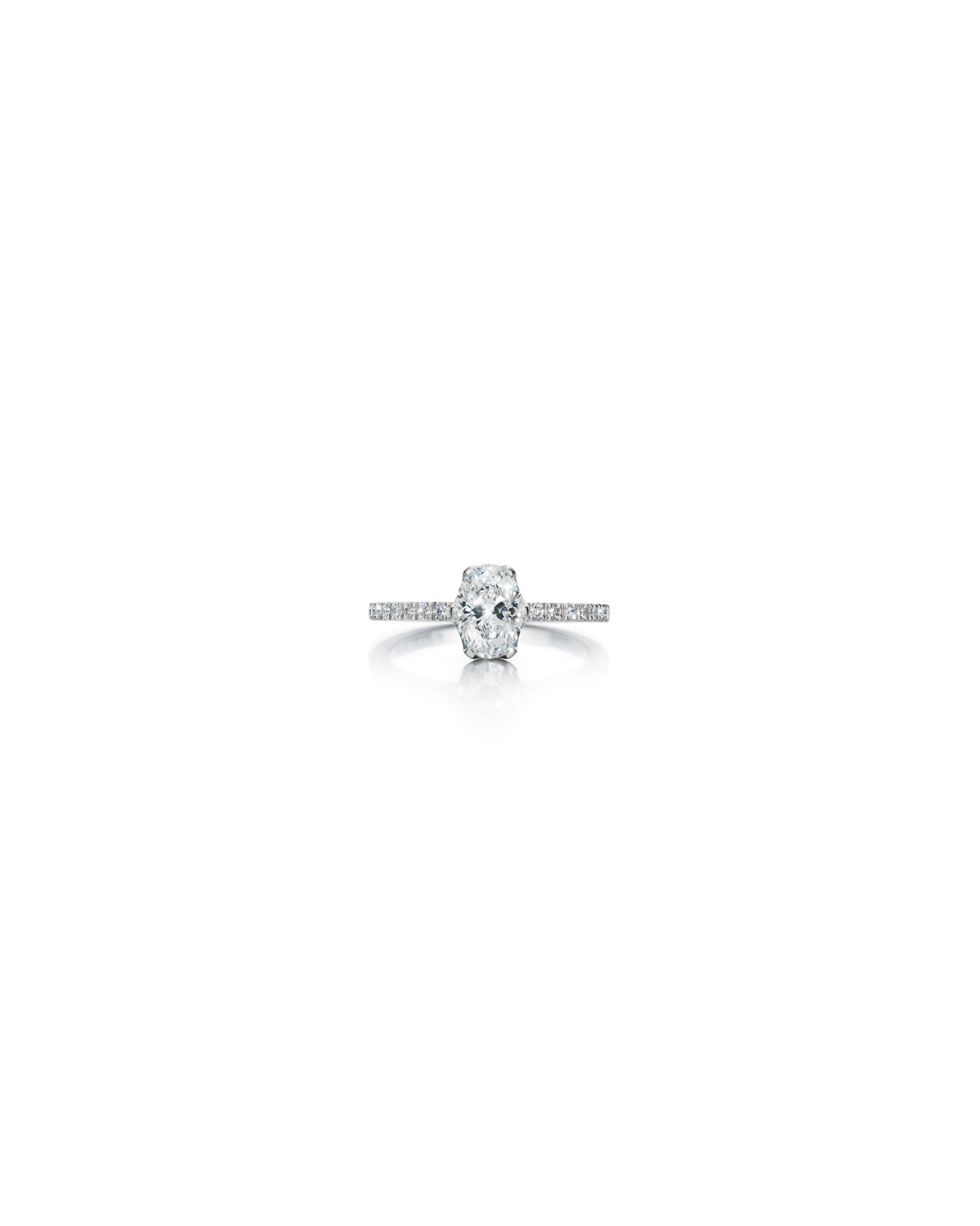 oval diamond solitaire ring