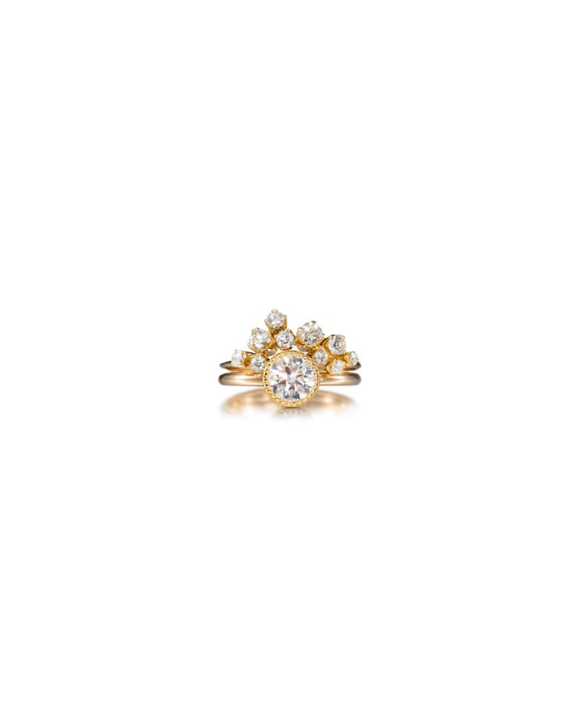 solitaire ring in gold