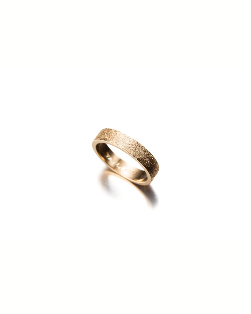 gold textured ring for men