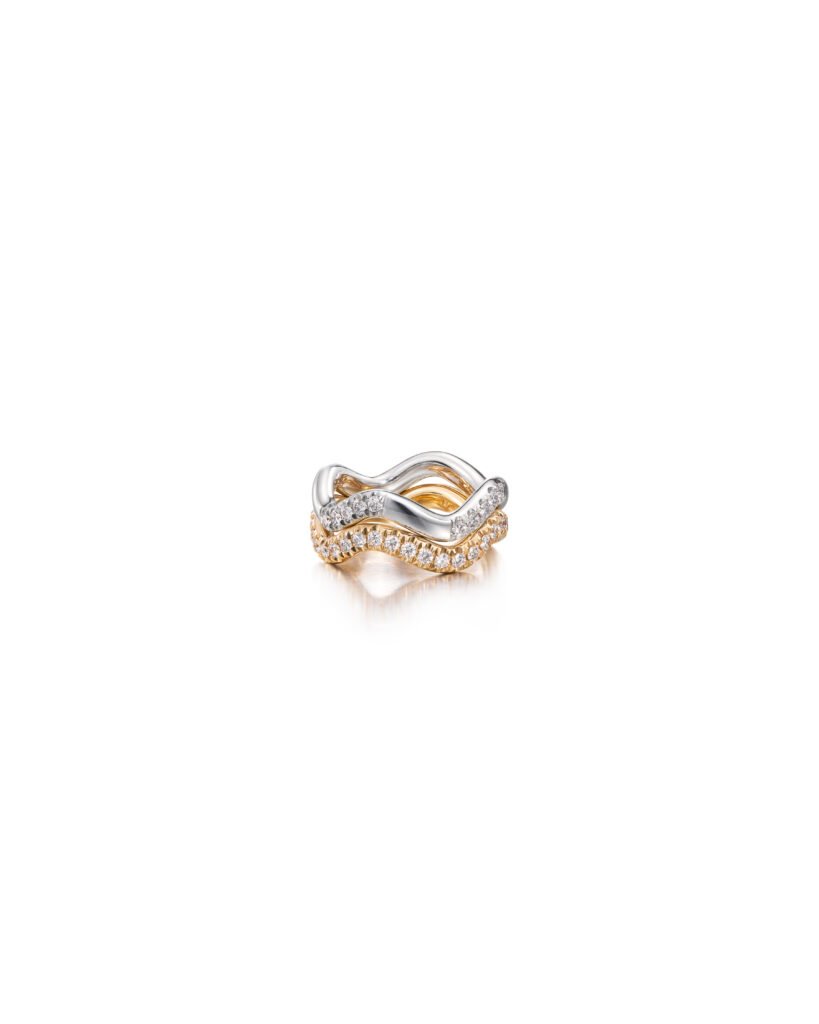 Wavy diamond ring